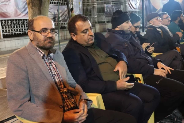  اجتماع عظیم دانشگاهیان استان فارس در پی شهادت قائد امت؛ رهبر شهید انقلاب اسلامی حضرت آیت الله العظمی امام خامنه ای (قدس سره الشریف) و بیعت با رهبر عالیقدر و عظیم الشأن انقلاب اسلامی حضرت آیت الله العظمی امام سید مجتبی خامنه ای (حفظه الله) 9