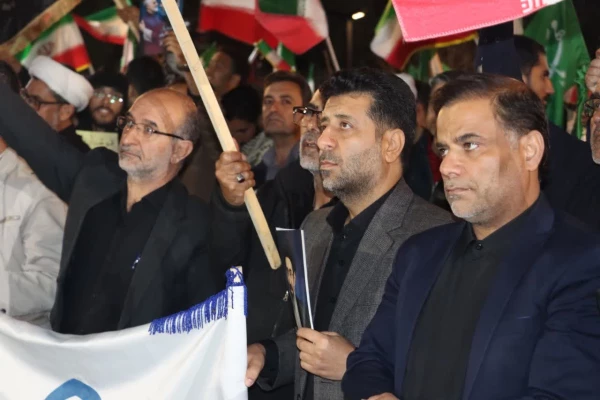  اجتماع عظیم دانشگاهیان استان فارس در پی شهادت قائد امت؛ رهبر شهید انقلاب اسلامی حضرت آیت الله العظمی امام خامنه ای (قدس سره الشریف) و بیعت با رهبر عالیقدر و عظیم الشأن انقلاب اسلامی حضرت آیت الله العظمی امام سید مجتبی خامنه ای (حفظه الله) 14