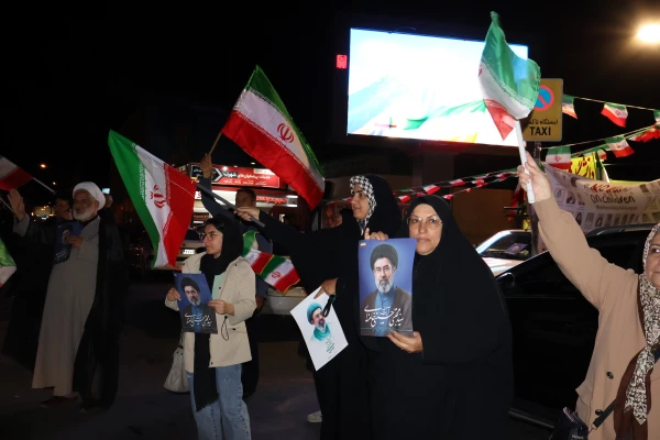به همت معاونت فرهنگی تربیتی دانشگاه فرهنگیان و با مشارکت دانشکده علوم انسانی و بسیج دانشجویی، *موکب فرهنگی دانشکده* با هدف ترویج معارف دینی، تقویت روحیه خدمت رسانی و ایجاد فضایی معنوی و خانوادگی برای دانشجویان، کارکنان و عموم مردم برپا شد. 2