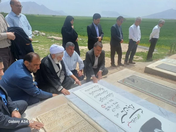 دیدار مسئولان دانشگاه فرهنگیان فارس با خانواده شهید حسین بابری 9