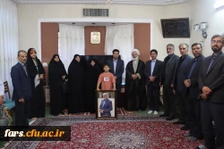 دیدار مسئولان دانشگاه فرهنگیان فارس با خانواده شهید عباس عرفانی فر

 2