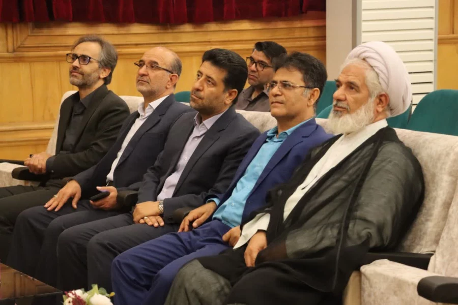 مراسم تقدیر از مشاوران دانشگاه فرهنگیان استان فارس در دانشکده علوم تربیتی برگزار شد 
 2