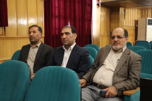 مراسم تقدیر از مشاوران دانشگاه فرهنگیان استان فارس در دانشکده علوم تربیتی برگزار شد 
 2
