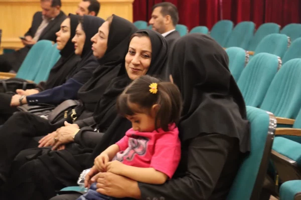مراسم تقدیر از مشاوران دانشگاه فرهنگیان استان فارس در دانشکده علوم تربیتی برگزار شد 
 10