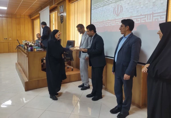 نشست بصیرتی سیاسی اساتید دانشگاه فرهنگیان استان فارس 6