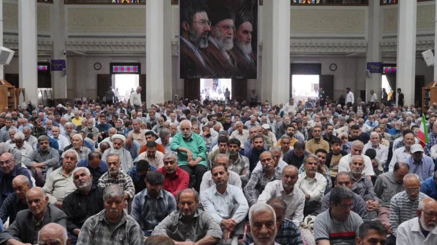 سخنرانی دکتر علی شیروانی شیری، سرپرست دانشگاه فرهنگیان استان فارس در نماز جمعه امروز شیراز 5