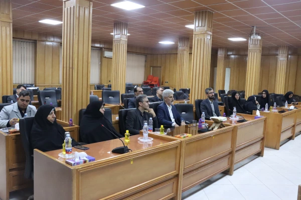  دکتر حمیدرضا ابراهیمی: دانشگاه فرهنگیان فارس از استان های پیشرو در حوزه فرهنگی و تربیتی است
 5