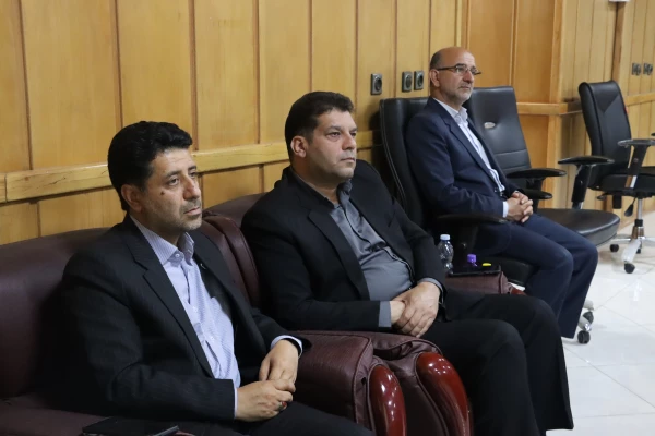  دکتر حمیدرضا ابراهیمی: دانشگاه فرهنگیان فارس از استان های پیشرو در حوزه فرهنگی و تربیتی است
 7