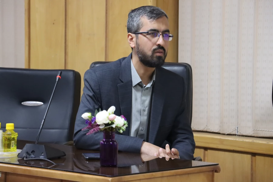  دکتر حمیدرضا ابراهیمی: دانشگاه فرهنگیان فارس از استان های پیشرو در حوزه فرهنگی و تربیتی است
 9