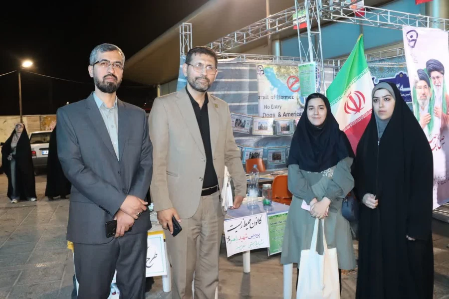 حضور معاون فرهنگی و تربیتی دانشگاه فرهنگیان در موکب فرهنگی دانشگاه فرهنگیان استان فارس  21