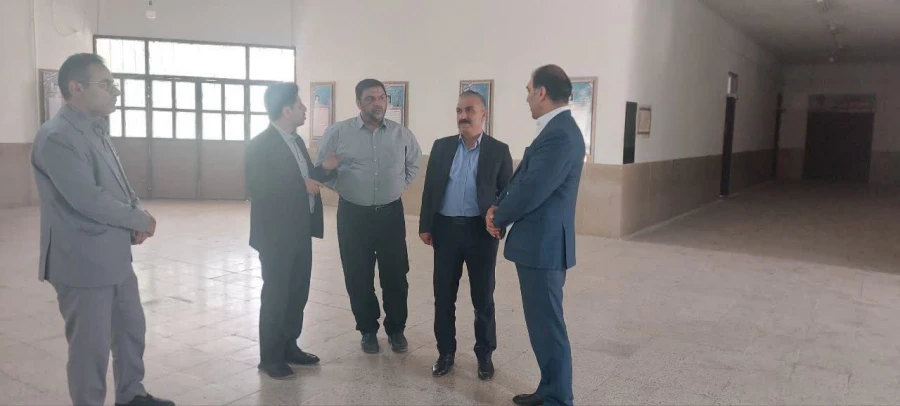 بازدید دکتر فرهاد علی پور معاون آموزش  و تحصیلات تکمیلی، به همراه دکتر محمدسعیدمحمدشفیعی، مدیرکل دفتر برنامه ریزی درسی و دکتر حسن  رحیمی مدیر بهسازی و منابع انسانی سازمان مرکزی دانشگاه فرهنگیان از دانشکده های علوم تربیتی  و علوم انسانی شهیدمطهری شیراز
 8