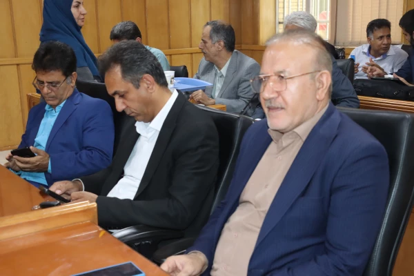  نشست هم اندیشی اعضای هیئت علمی و مدیران آموزشی دانشگاه فرهنگیان فارس با معاون آموزشی دانشگاه فرهنگیان کشور
 9