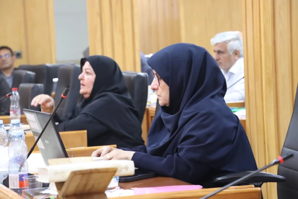 نشست آموزشی بررسی آیین نامه های آموزشی دانشگاه فرهنگیان فارس برگزار شد 7