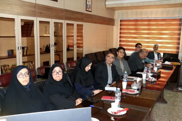 رجبعلی برزوئی بر ضرورت استقلال و توانمندسازی دانشگاه های استانی در حوزه های مختلف آموزشی، پژوهشی، فرهنگی و دانشجویی تاکید کرد.
 4